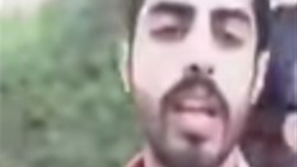 بالفيديو.. شاب يقتحم حافلة سعوديات ويصورهن بالفيديو.. شاب يقتحم حافلة سعوديات ويصورهن
