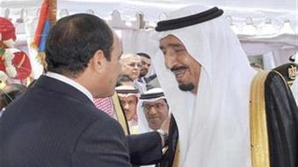 الرئيس السيسي يمنح الملك سلمان بن عبدالعزيز قلادة النيل