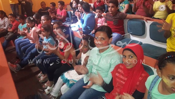 بالصور.. إحتفالية فى يوم التوحد العالمى بالغردقة 
