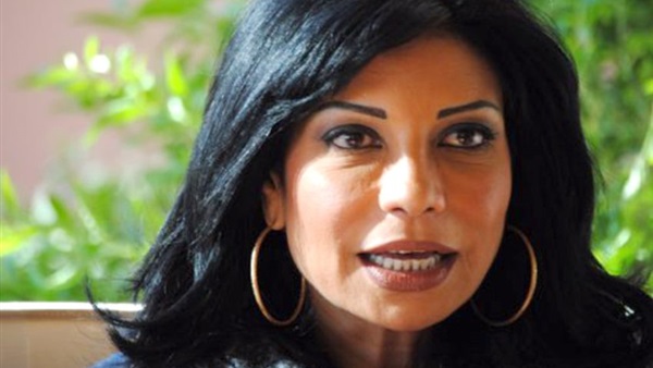 فريق عمل «بث مباشر» يضع لمساته الأخيرة