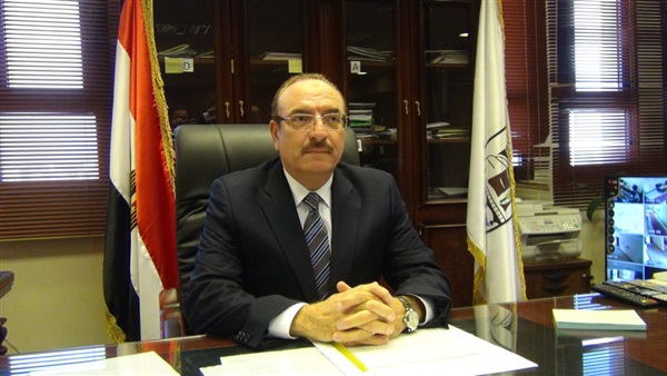 محافظ بنى سويف يبحث مشاكل المنطقة الصناعية مع المستثمرين محافظ بنى سويف يبحث مشاكل المنطقة الصناعية مع المستثمرين
