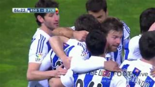 بالفيديو.. ريال سويداد يحرز الأول فى شباك برشلونة بالفيديو.. ريال سويداد يحرز الأول فى شباك برشلونة