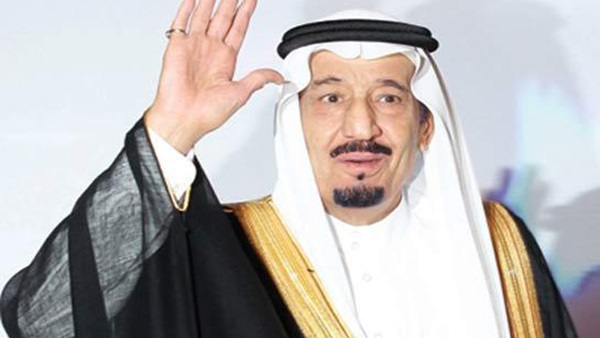 العاهل السعودي يغادر القاهرة متوجها إلى أنقرة العاهل السعودي يغادر القاهرة متوجها إلى أنقرة