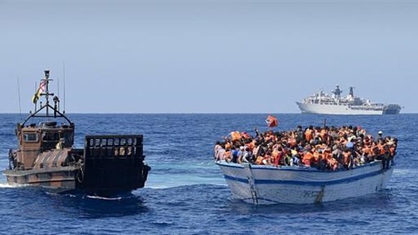 إيطاليا تعلن إنقاذ 740 مهاجرًا بمضيق صقلية