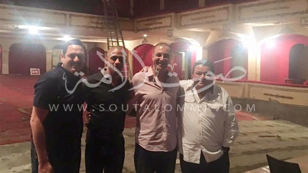 بالصور.. محمد رمضان يساهم في تطوير مسرح «الزعيم» بالصور.. محمد رمضان يساهم في تطوير مسرح «الزعيم»