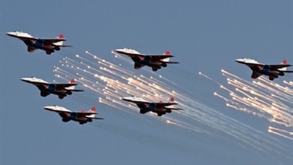 طائرات التحالف العربي تقصف موقعا لتنظيم القاعدة غربي لحج باليمن