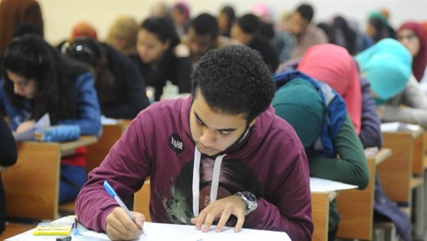 محافظ القاهرة يعتمد مواعيد امتحانات الفصل الدراسى الثانى محافظ القاهرة يعتمد مواعيد امتحانات الفصل الدراسى الثانى
