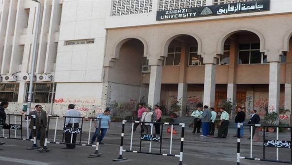 جامعة الزقازيق تنظم قوافل طبية وبيطرية في قرية «القصبي» جامعة الزقازيق تنظم قوافل طبية وبيطرية في قرية «القصبي»