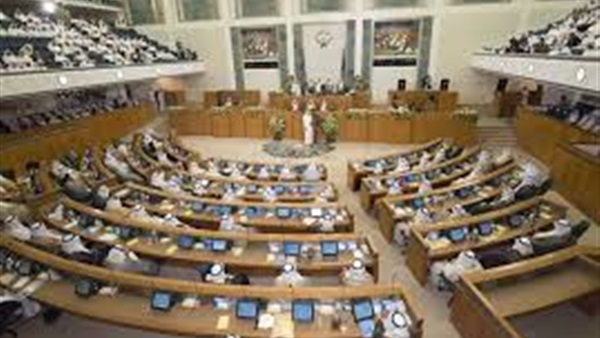 الكويت ترفع أسعار الكهرباء والماء على المقيمين الكويت ترفع أسعار الكهرباء والماء على المقيمين