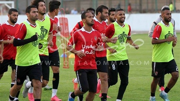 بالصور.. قميص «جمهورنا رقم 1» أبرز مشهد في مران الأهلي بالصور.. قميص «جمهورنا رقم 1» أبرز مشهد في مران الأهلي