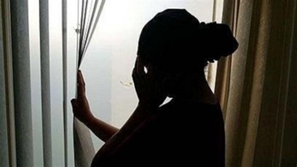 سيدة لمحكمة الأسرة : «جوزى بيعمل حجات مش بتاعة رجالة» سيدة لمحكمة الأسرة : «جوزى بيعمل حجات مش بتاعة رجالة»
