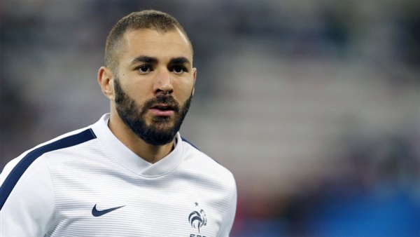 بنزيمة مهاجم ريال مدريد:حزين للغياب عن بطولة أوروبا بنزيمة مهاجم ريال مدريد:حزين للغياب عن بطولة أوروبا