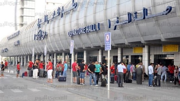 انتظام حركة الاقلاع بمطار القاهرة الدولى انتظام حركة الاقلاع بمطار القاهرة الدولى