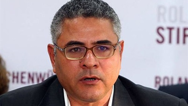 «عيد»: الإخوان والنظام اتفقا على إفشال مظاهرات الغد