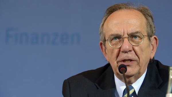    وزير الاقتصاد الإيطالي: الاتحاد الأوروبي يواجه تهديدا بالتفكك