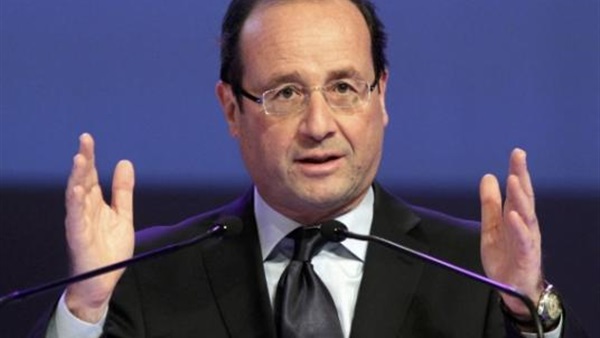 وزير لبناني: أولاند يحمل حل أزمة البلاد