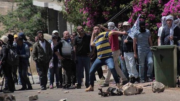 الاحتلال الإسرائيلي يقمع مسيرات فلسطينية ويصيب ويعتقل فلسطينيين