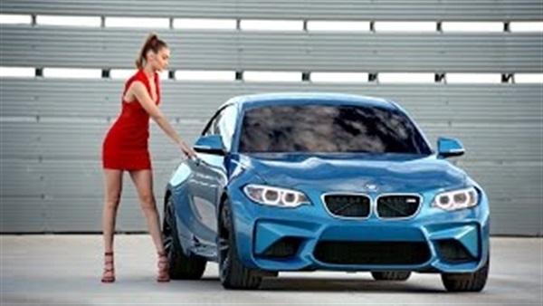 بالفيديو..عارضة أزياء فلسطينية تروج لسيارة BMW الجديدة بطريقة مثيرة بالفيديو..عارضة أزياء فلسطينية تروج لسيارة BMW الجديدة بطريقة مثيرة