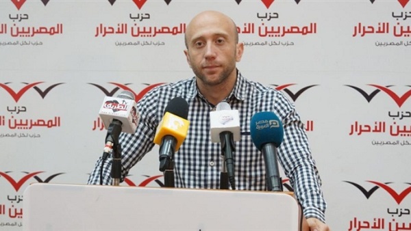 «المصريين الأحرار» يعلن خوضه انتخابات المحليات منفرداً «المصريين الأحرار» يعلن خوضه انتخابات المحليات منفرداً