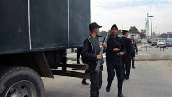 ضبط 3 عناصر من مثيري الشغب فى المنيا ضبط 3 عناصر من مثيري الشغب فى المنيا