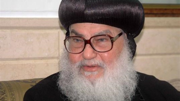 «اسقف الشباب» يحذر من اشخاص تجمع تبرعات باسمة «اسقف الشباب» يحذر من اشخاص تجمع تبرعات باسمة