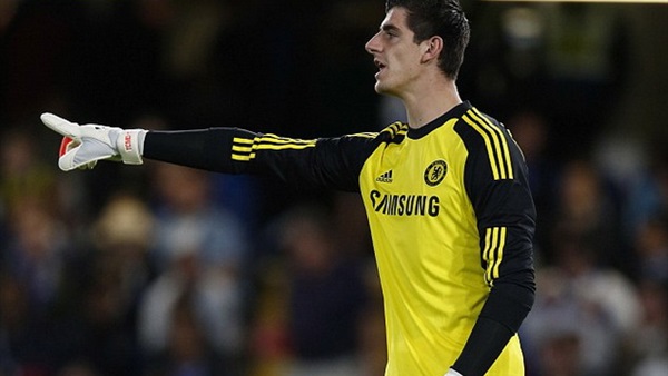 حكم مباراة تشيلسي وسيتي يطرد «كورتوا» حكم مباراة تشيلسي وسيتي يطرد «كورتوا»