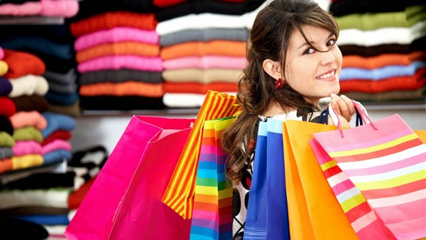 أشياء لا يحبها الرجل في ملابس المرأة أشياء لا يحبها الرجل في ملابس المرأة
