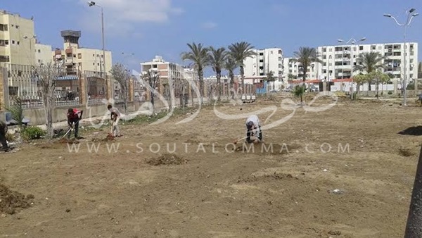 بالصور.. رئيس الضواحي يتابع أعمال التطوير بالحديقة الدولية ببورسعيد بالصور.. رئيس الضواحي يتابع أعمال التطوير بالحديقة الدولية ببورسعيد