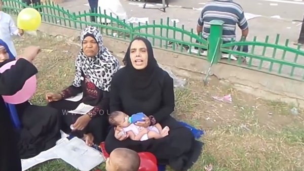بالفيديو.. سيدة توجه رسالة للسيسى بمناسبة عيد الأضحى بالفيديو.. سيدة توجه رسالة للسيسى بمناسبة عيد الأضحى