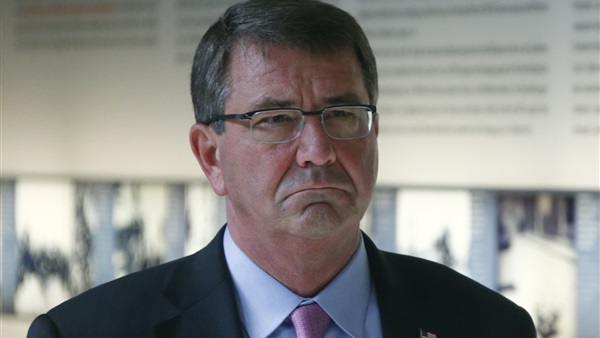 وزير الدفاع الأميركي يصل إلى بغداد لبحث الحرب على «داعش»