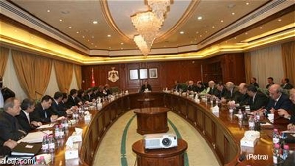 الأردن يقر تعديلات دستورية لتعزيز مبدأ الفصل بين السلطات الأردن يقر تعديلات دستورية لتعزيز مبدأ الفصل بين السلطات
