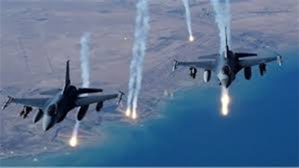 «التحالف الدولي» تنفذ 20 ضربة جوية ضد «داعش» بسوريا والعراق