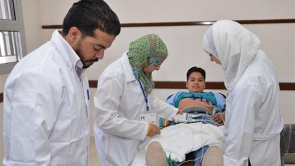بدء عمل القوافل الطبية بالوادي الجديد
