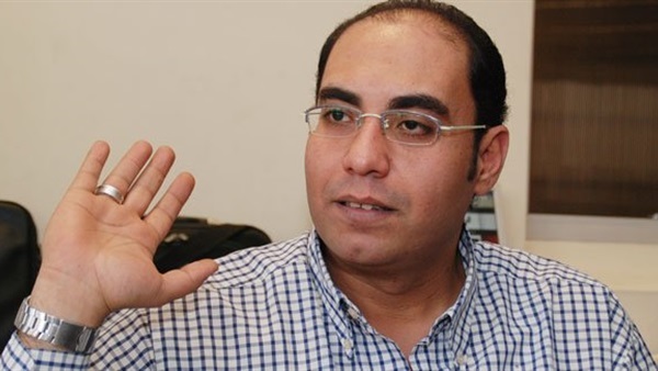 لطيف يعقد جلسة لتحفيز نجوم منتخب الصالات لطيف يعقد جلسة لتحفيز نجوم منتخب الصالات