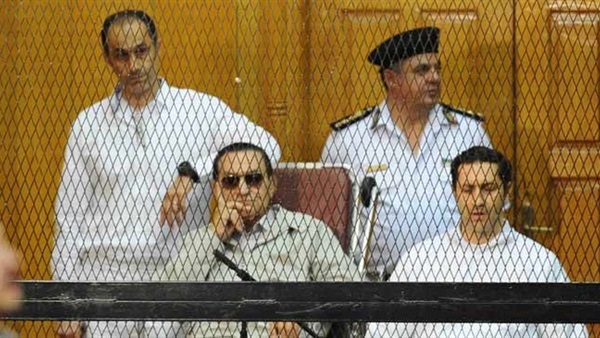 اليوم.. مرافعة الدفاع بمحاكمة علاء وجمال مبارك في «التلاعب بالبورصة»