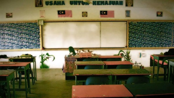 الأشباح تغلق مدرسة ماليزية بطريقة غريبة