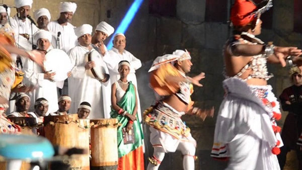 محافظ بورسعيد يشهد احتفالية مهرجان الطبول الدولي