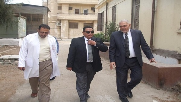 «سرحان» يناقش مشكلات تمريض مستشفي الزقازيق القديم «سرحان» يناقش مشكلات تمريض مستشفي الزقازيق القديم