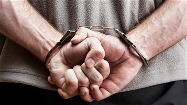القبض على 3 نشطاء سياسيين بالقليوبية لتحريضهم على التظاهر بـ25 أبريل القبض على 3 نشطاء سياسيين بالقليوبية لتحريضهم على التظاهر بـ25 أبريل