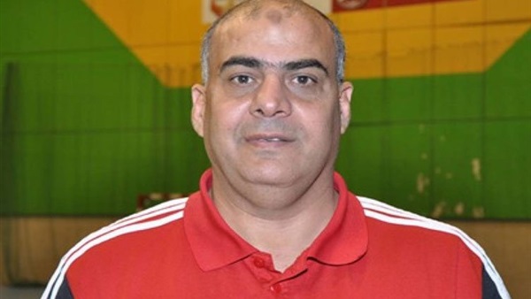 مدرب يد الأهلي يبدي تحفظه علي تأجيل نهائي الكأس