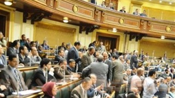 تشابك بالأيدي بين «شرشر» و «ضيف الله» بالبرلمان تشابك بالأيدي بين «شرشر» و «ضيف الله» بالبرلمان