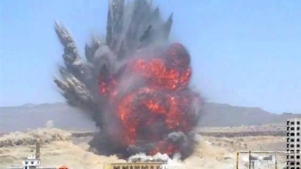 انفجار هائل يضرب اليمن انفجار هائل يضرب اليمن