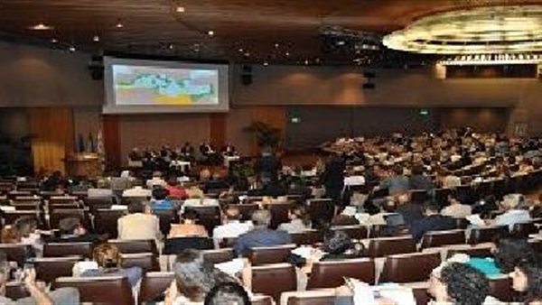25 بحثا بمؤتمر الأبعاد القانونية والاقتصادية للمشروعات القومية بـ"حقوق المنصورة" 25 بحثا بمؤتمر الأبعاد القانونية والاقتصادية للمشروعات القومية بـ"حقوق المنصورة"