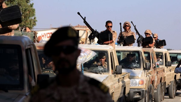 اشتباكات بين «الحشد الشعبي والأكراد» في طوزخور.. و«البيشمركة» تحاصر القضاء اشتباكات بين «الحشد الشعبي والأكراد» في طوزخور.. و«البيشمركة» تحاصر القضاء