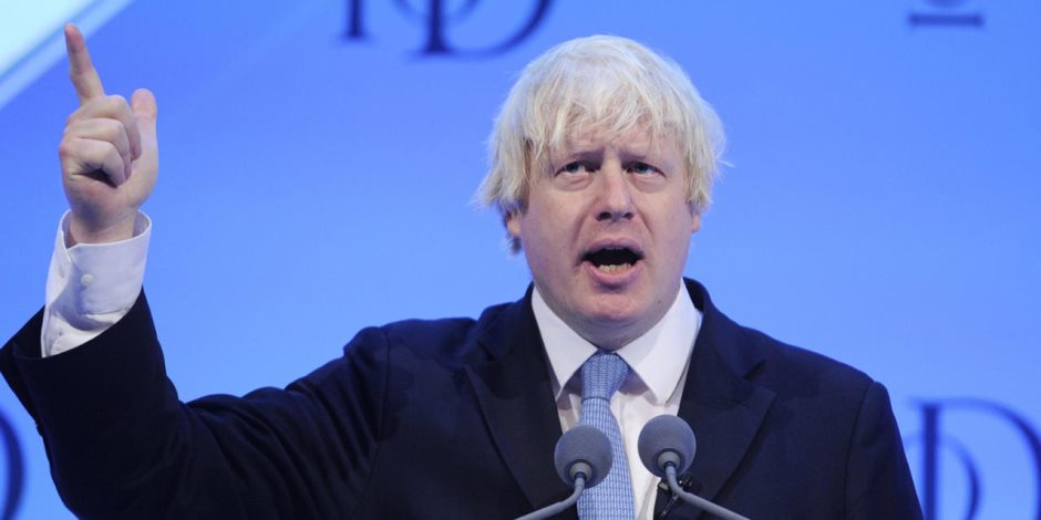 وزير الخارجية البريطاني يصل الرياض لبحث أزمة قطر