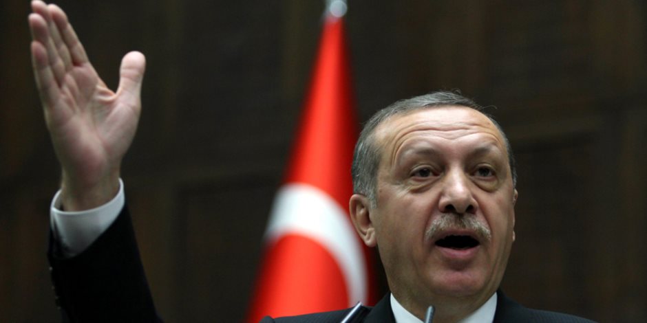 تركيا تصعد أزمتها مع هولندا وتغلق سفارتها بأنقرة