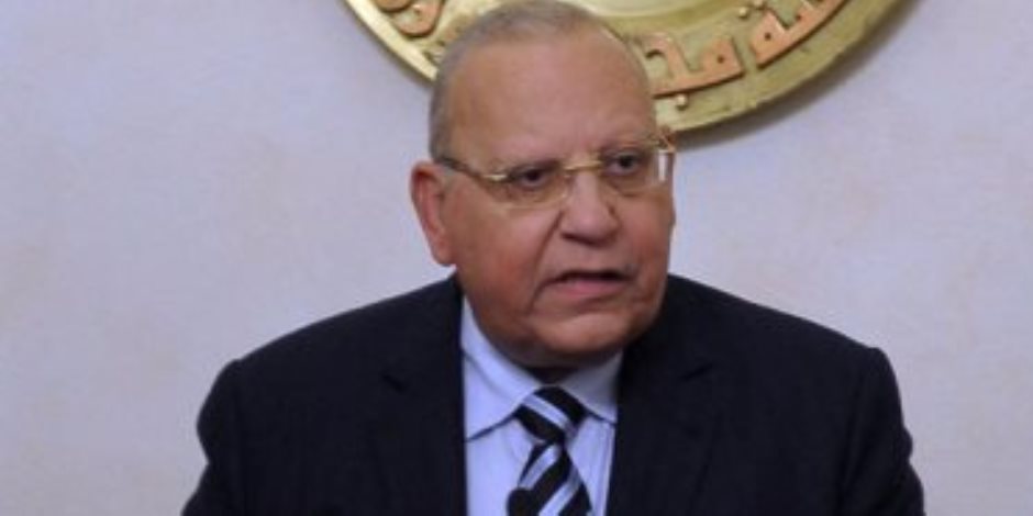 وزير العدل يخاصم الصحافة بسبب «عقدة الزند»