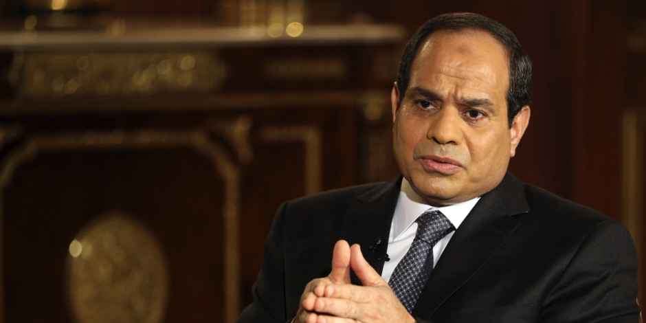 السيسي: وجهت الحكومة بمحاسبة المتسببين فى حادث "محطة مصر" ورعاية المصابين