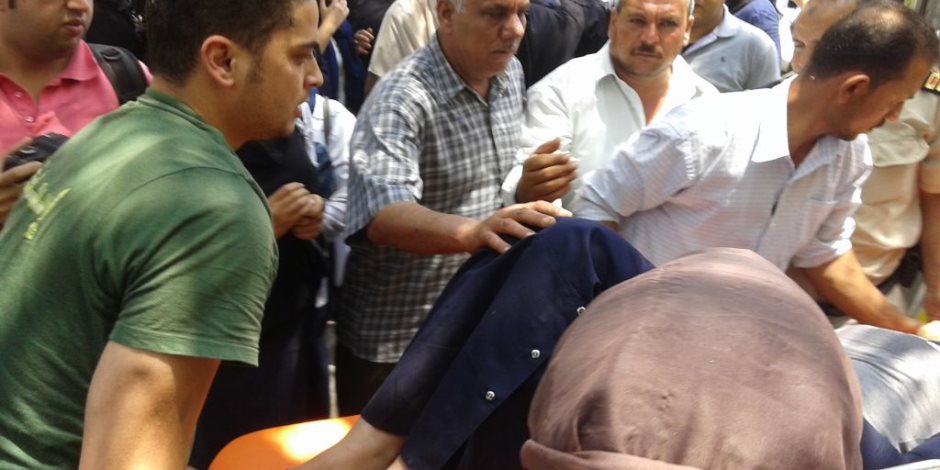 إصابة 14 طالبة بالإغماء بسبب استنشاق روائح كريهة بديروط