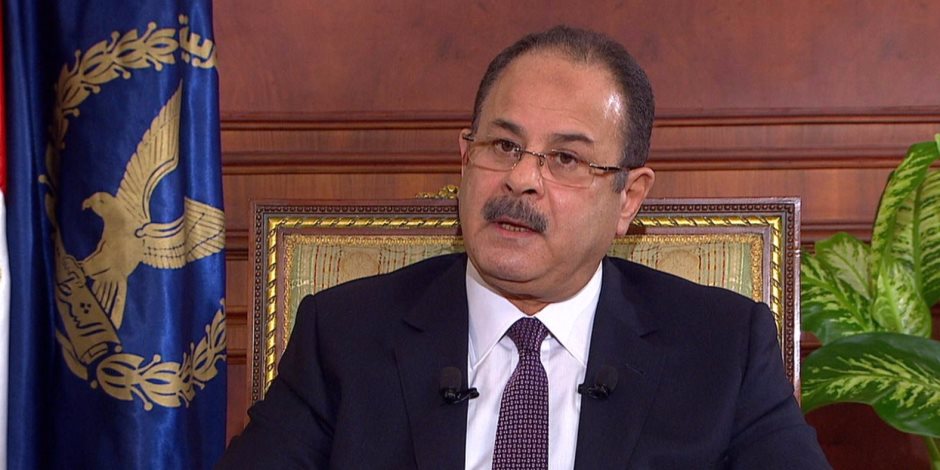  وزير الداخلية يرسل برقية تهنئة لوزير الدفاع بمناسبة الإحتفال بيوم الشهيد